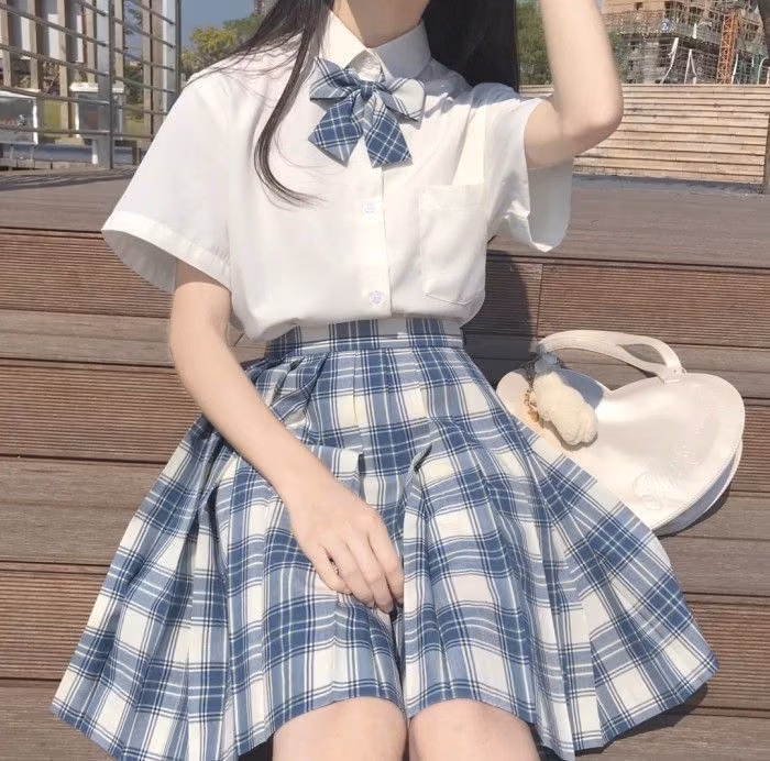 423dc9072b53b8c4f24f1572e3c7b3a8.avif