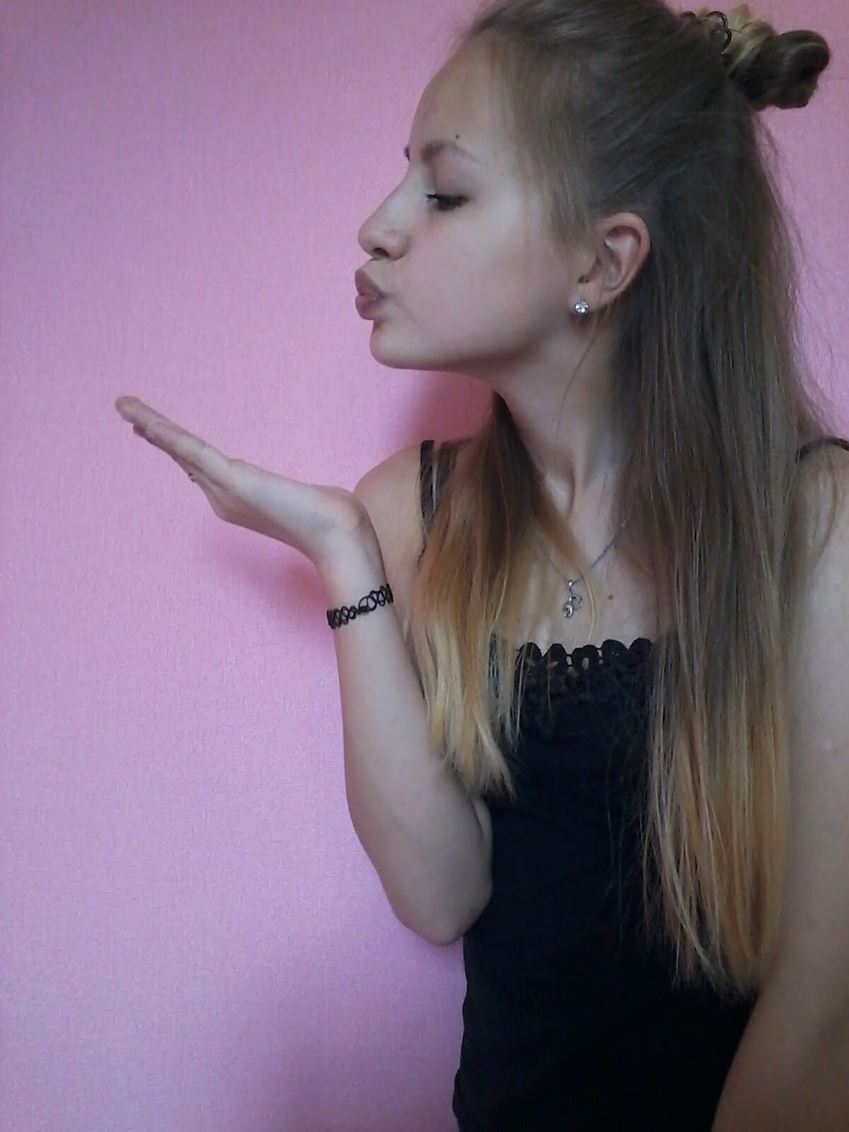 46e61443d82b7f6025bece03ddb65faa.avif