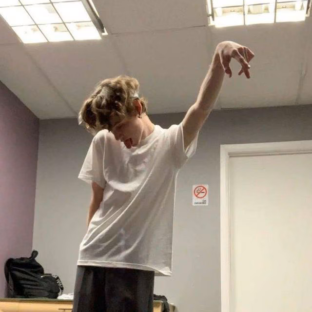 4b7bddf8c5eeef4452d30d03b2f12778.jpg