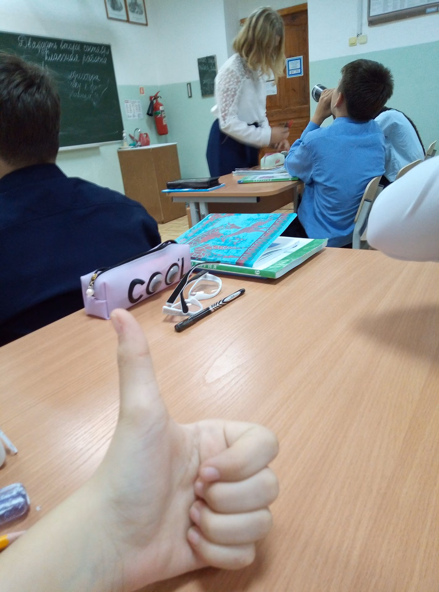 4d1e7d8de5f66ceffb886b92a011e49b.avif