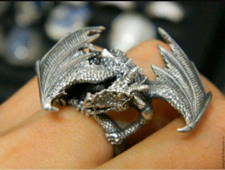 4d22d6200b6959f0f2998286eeef6678.avif