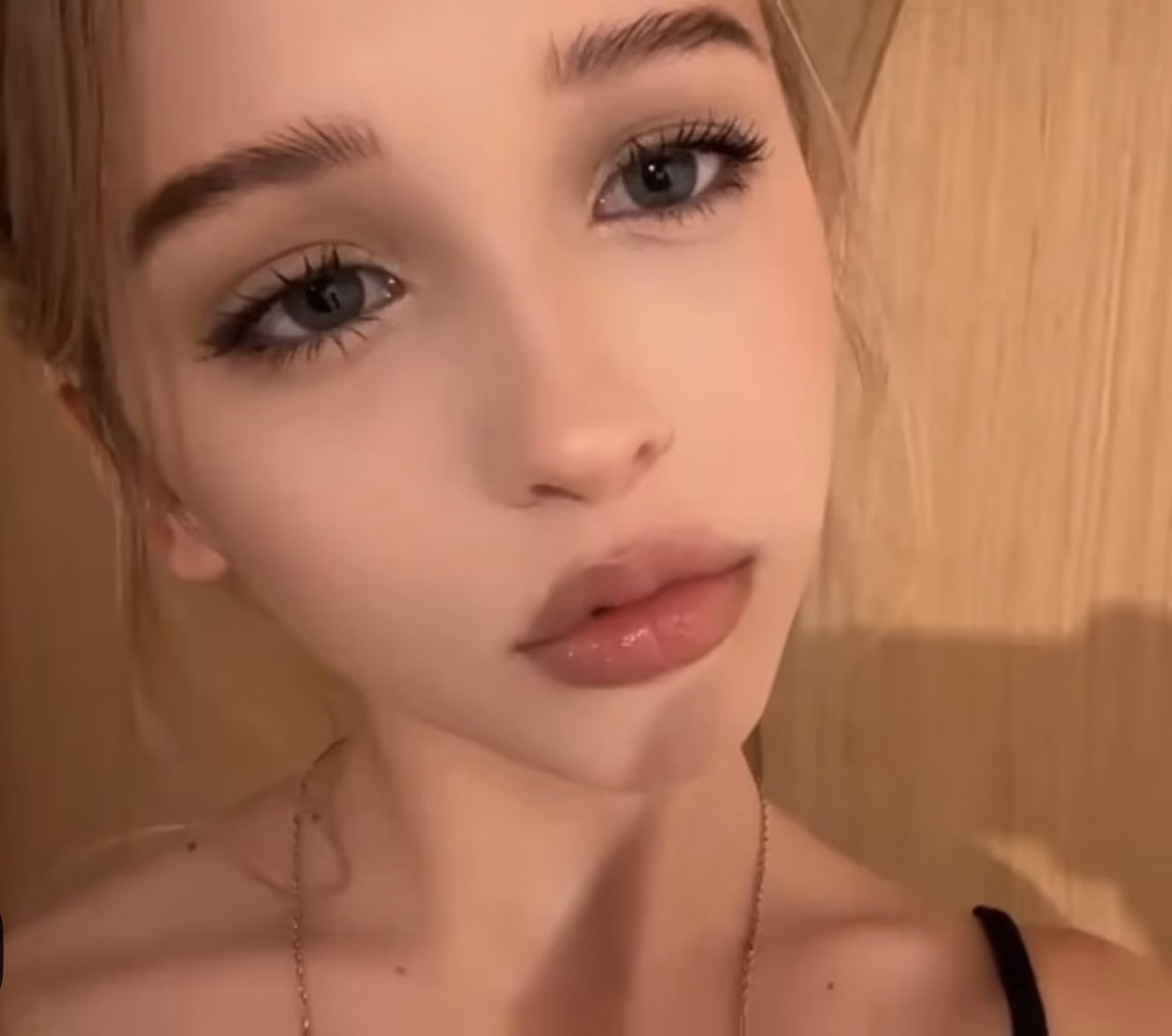 4db2d58821c773b4f7840a202186beec.avif