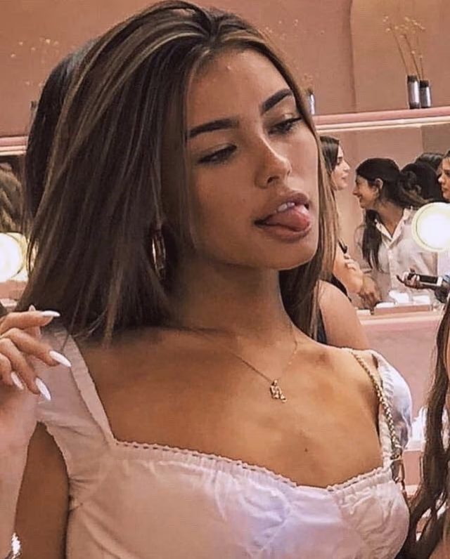 4de3b46770f7baa20f4a1c2982c589d1.jpg