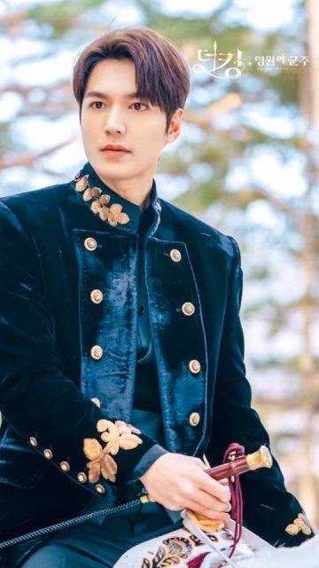 4eb29e5a6b8da4ea0ecd5c279902c24f.avif