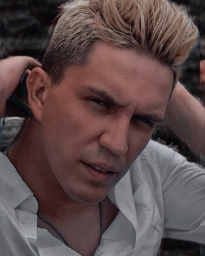 519610aab466a15f7d3ebcd0e7a05d16.jpg