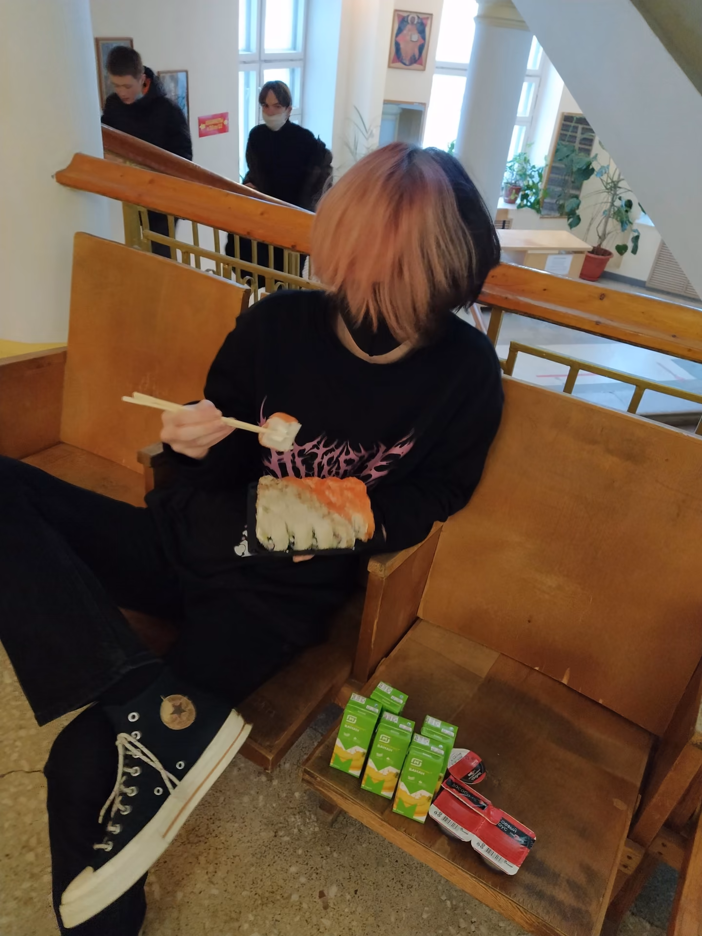 5276759420b717c1beda0b10b042dcd4.jpg