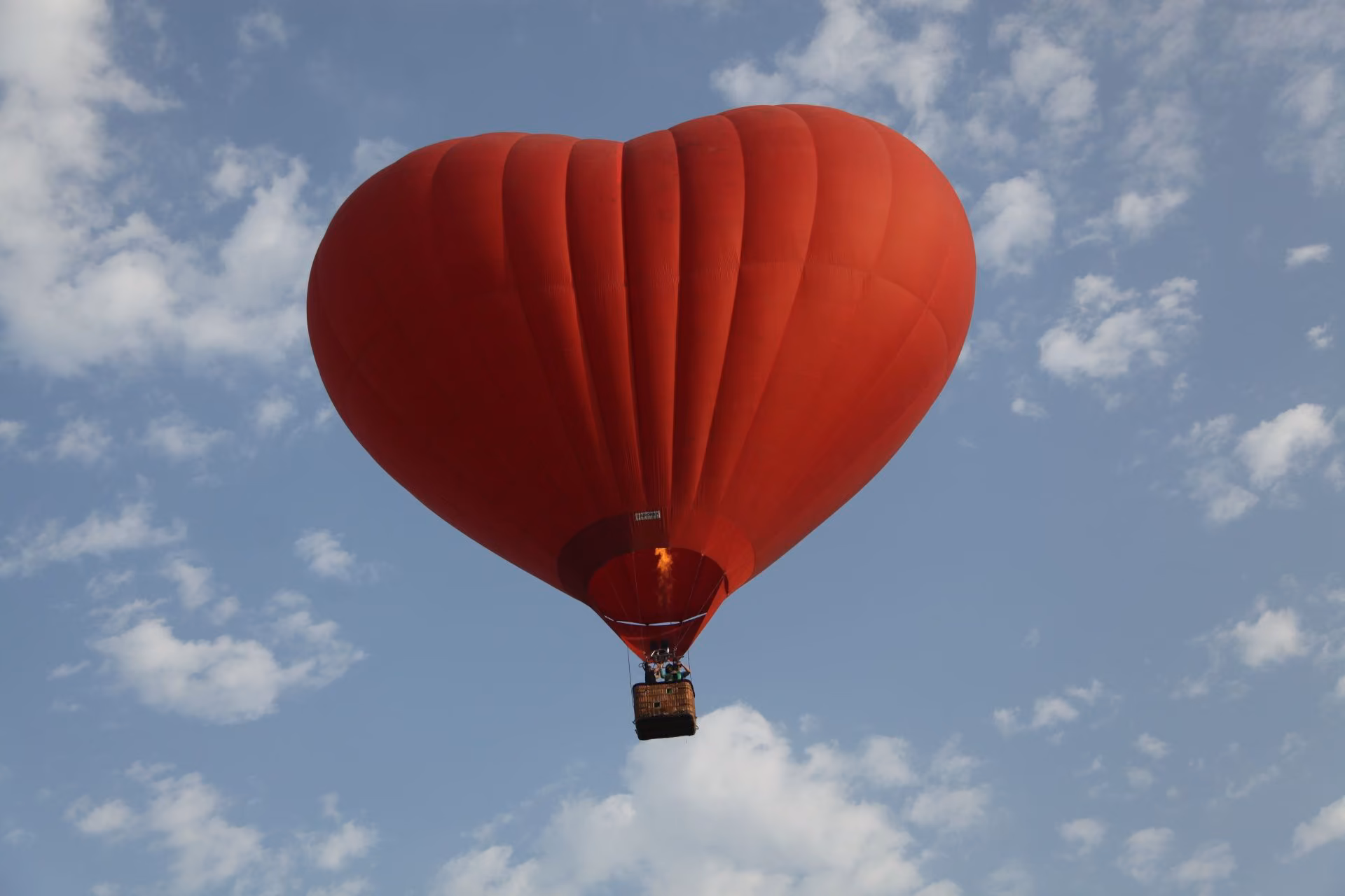 52ceb6200dcd901d5ff56eebe6f36815.avif