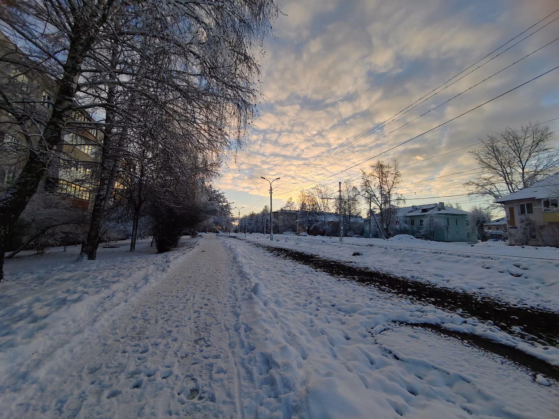 52def6872657a84e778fd549382152f6.jpg