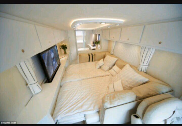 53466826693bc261fc8ba2410ea95cb9.avif