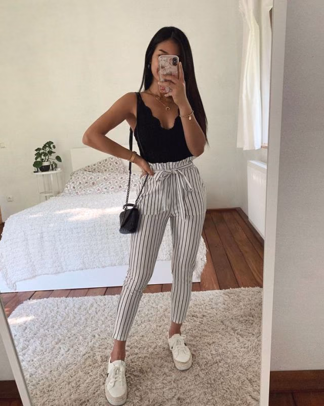 53a2a04f73b74319f5272f860240d8b4.jpg