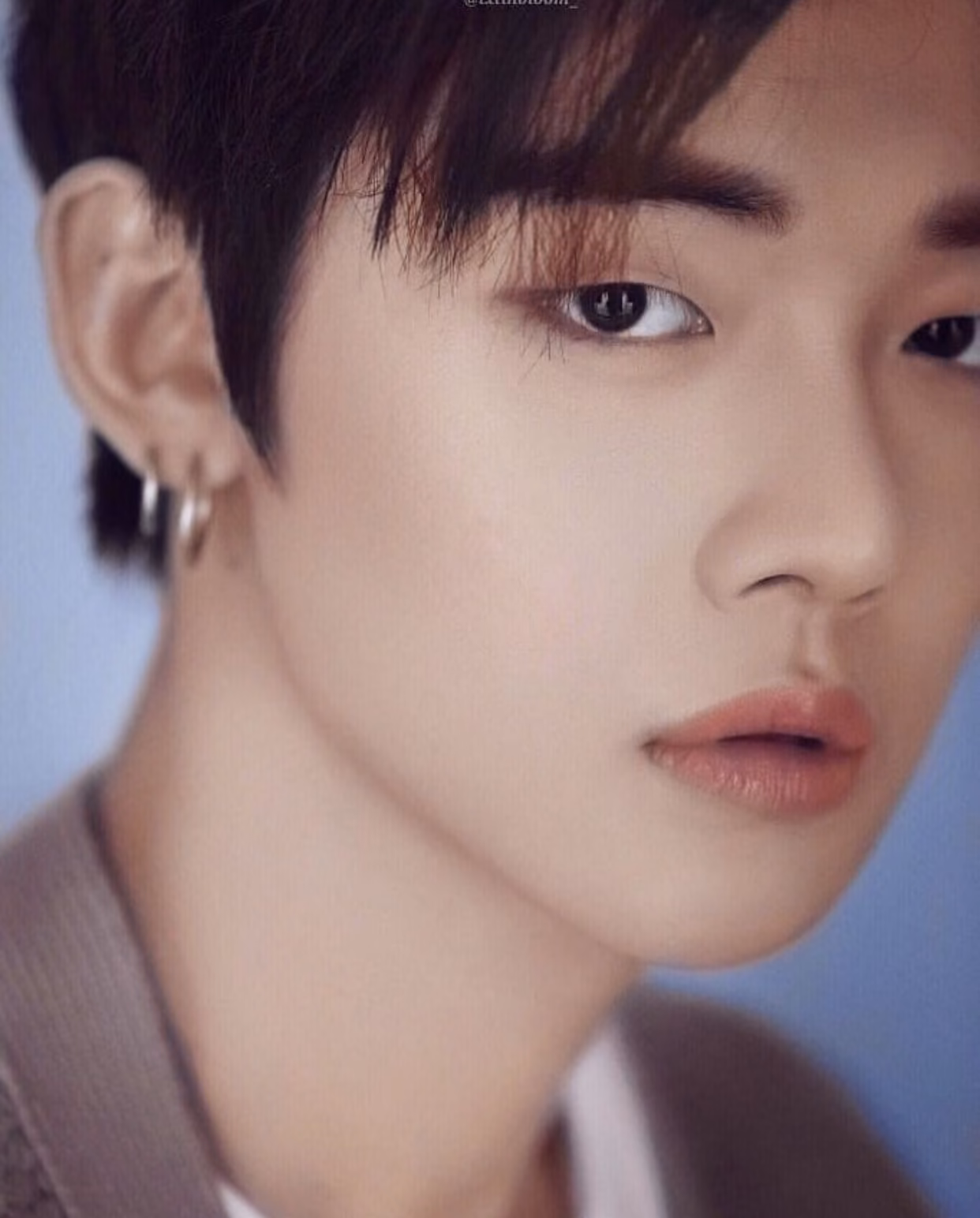 541162646e91b6b7ee3bce22b4c6b7de.jpg