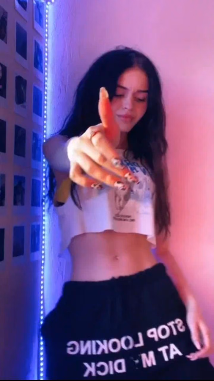 544c60b56c9c4c2b0d4d561a8c1161fe.jpg