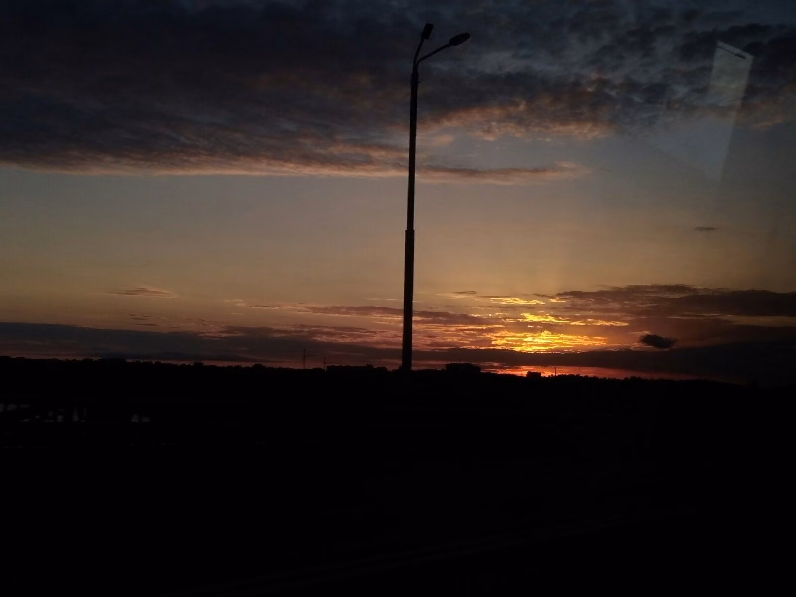 54d50a1886232ae269a152b49c56f1b3.jpg