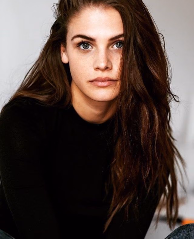 568bf9c5cbbf22ec2e1a546463a32a61.jpg