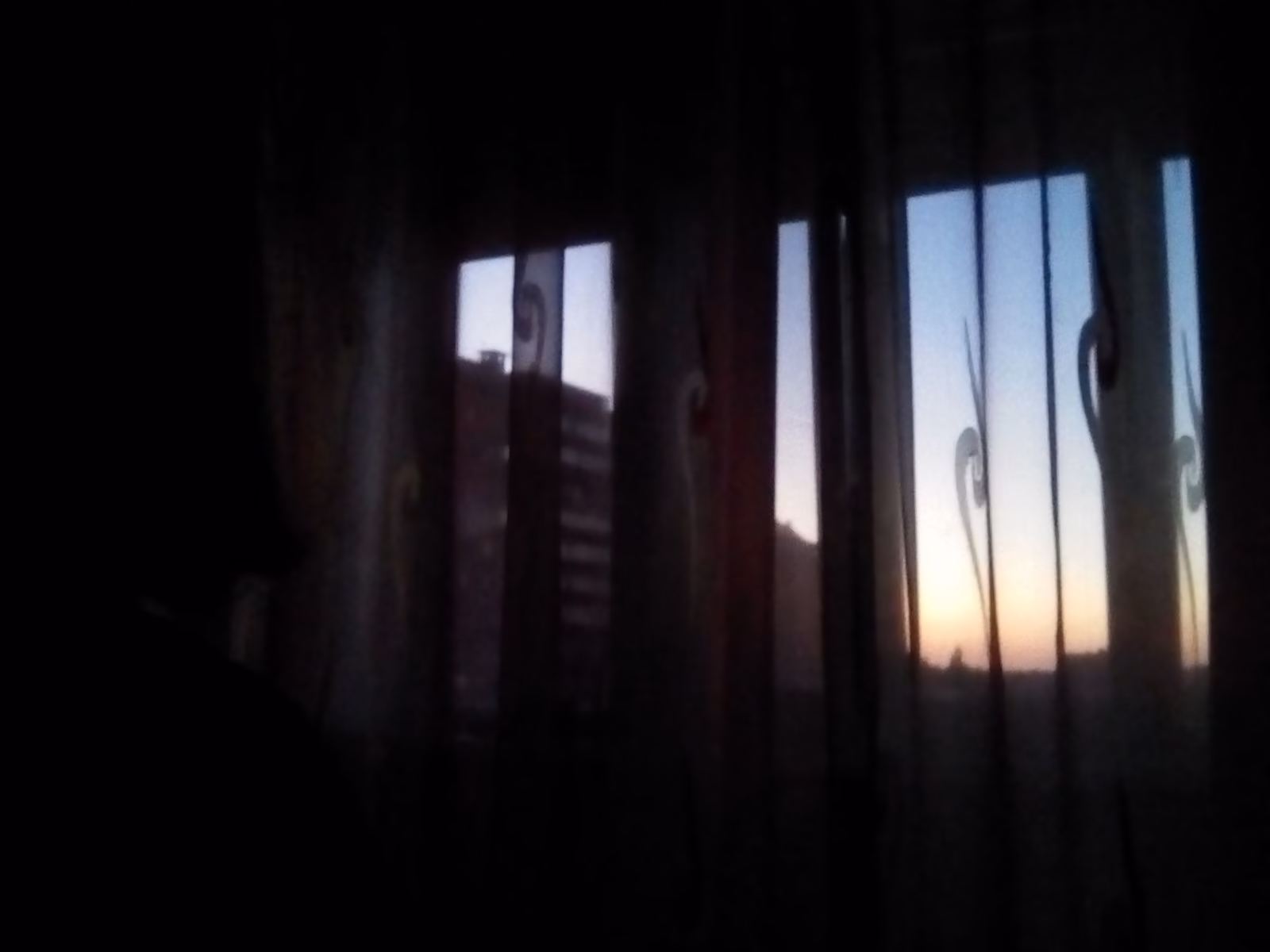 57257c5a75f8d3cf542fc118c328fb6a.avif