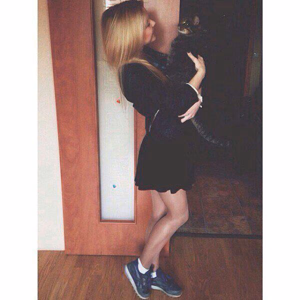 5800652a61ad5cf40f653e4d790a0fba.avif