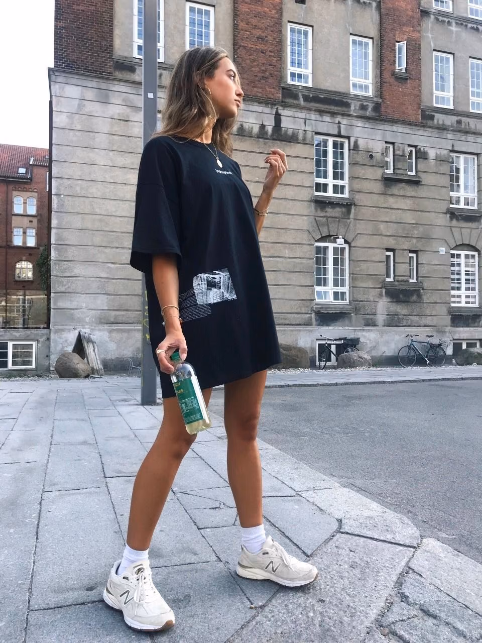5aa49419c7144ff04e3f45601af44c63.jpg