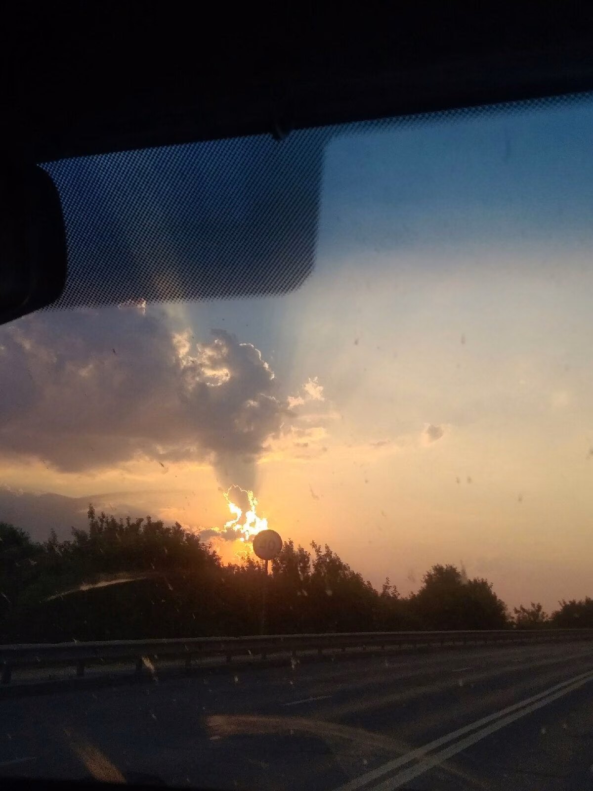 5d258c8afbb3e85ce7260d2f815e83d9.jpg