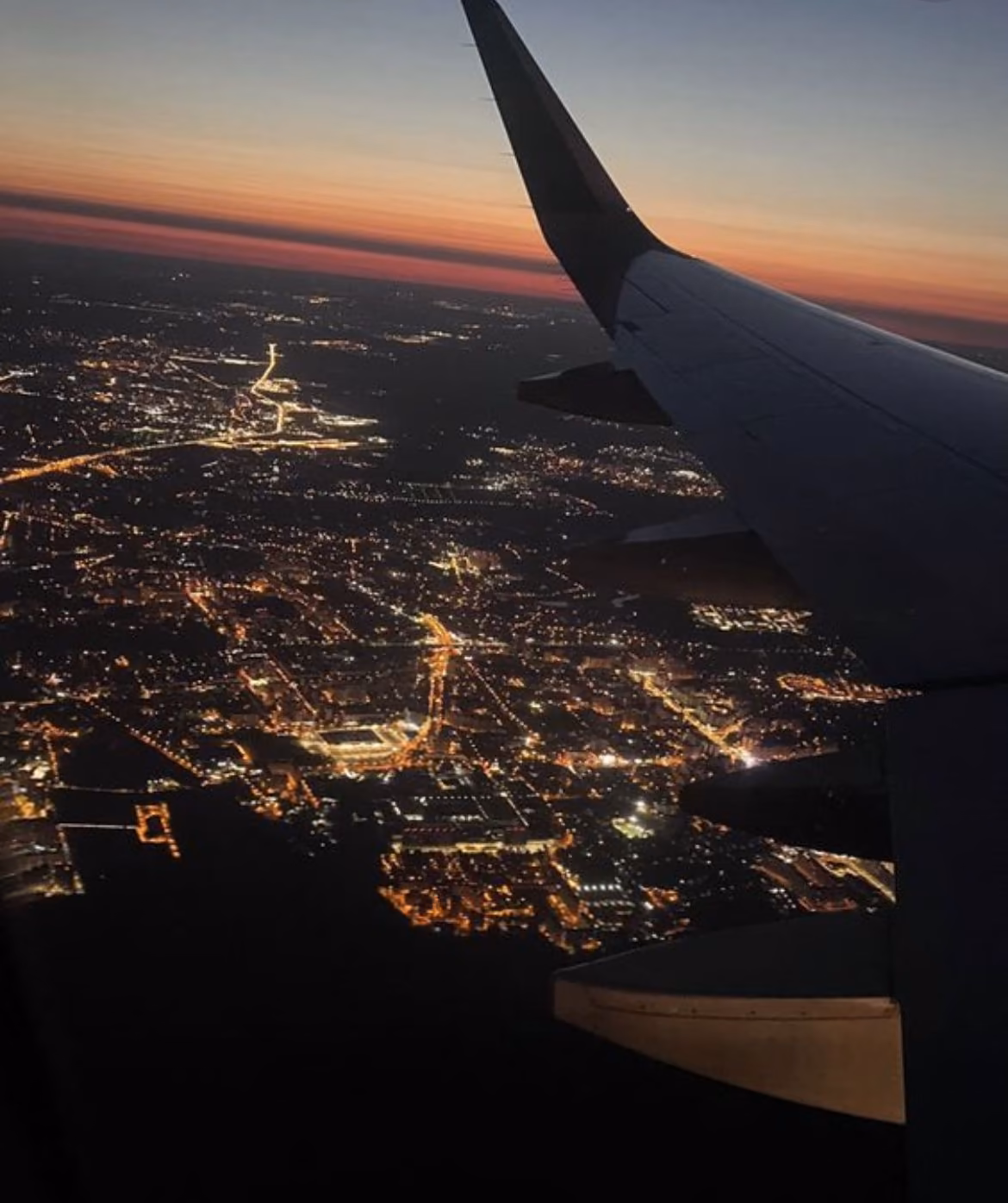 5f9ff580703e7d039aeba0aca0b3f251.avif