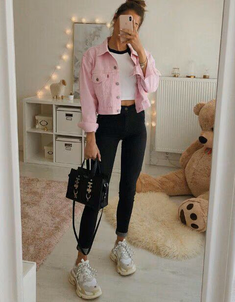 6015c138db11ef4f3d51c66520af8b87.avif