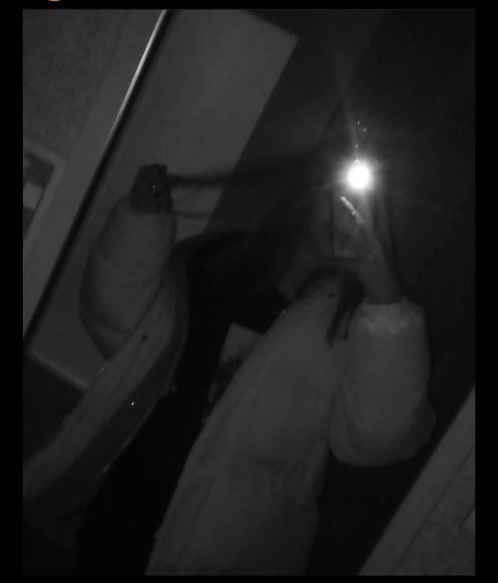 61a014e644c8c69a2a80969ee5e978f6.jpg