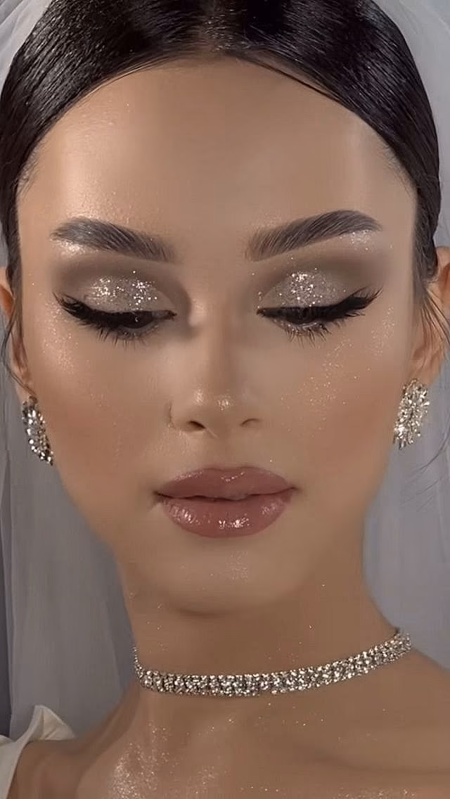 63de80cd61d075a58b79a66c186de341.jpg