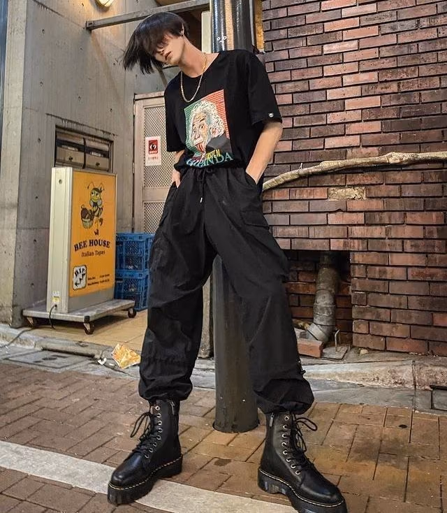 6525a78444693ee6b81fa86ceaf8b980.jpg