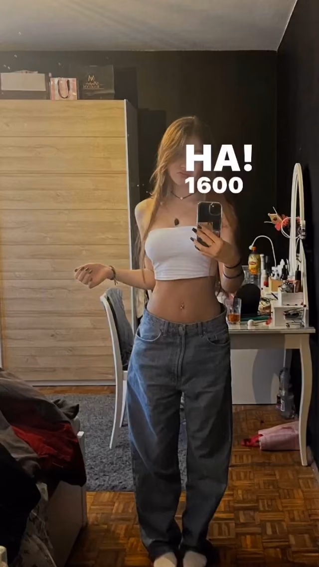 66d435afa2b64786cfb05d493e85fd2d.jpg
