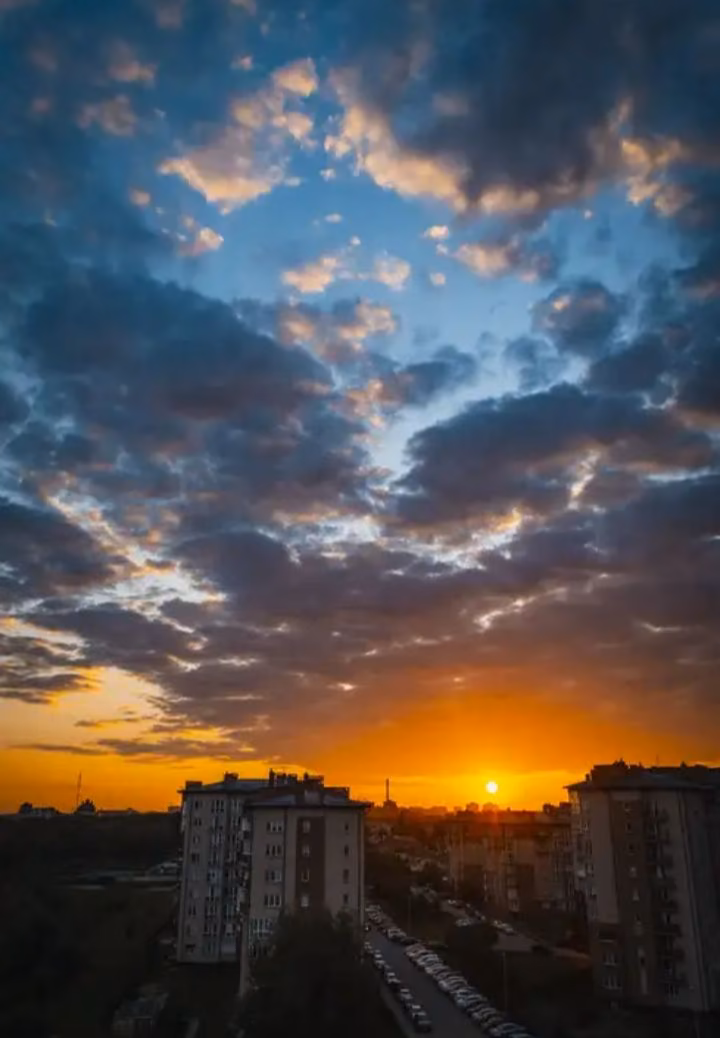 6a697936f60ef493ab1ec3d23bbb3637.avif