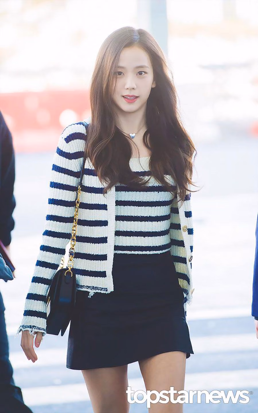 6c04a2e0dde8c417ef2a67cdc2d137a0.jpg