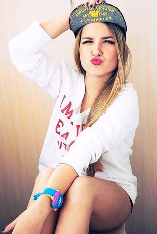 6d39e738feaba6eda4f7ce6c96e45873.avif