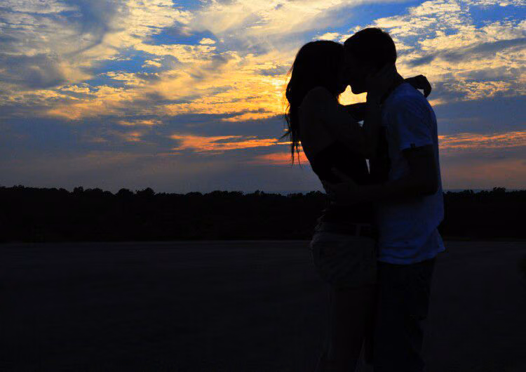 6d8c7f98d62884c7dab2a73da359fd69.avif