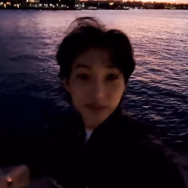 6e618fb0d45630d469009f6389bb1cc7.avif