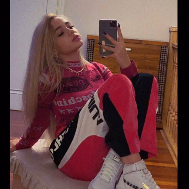 6fd05f15df7a31d1aefaf9ae03db476d.jpg