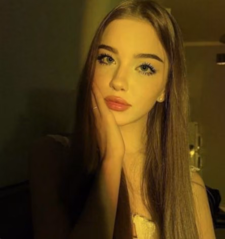 724d4ef2369b4fb8698f37ae5a04405f.jpg