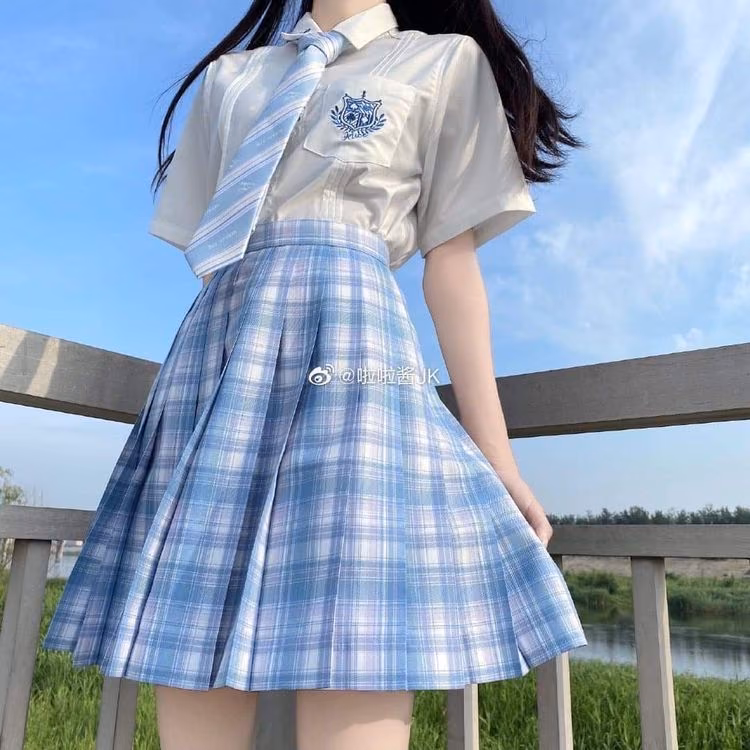72a252e77f3ce575cc31250df3947e2f.avif