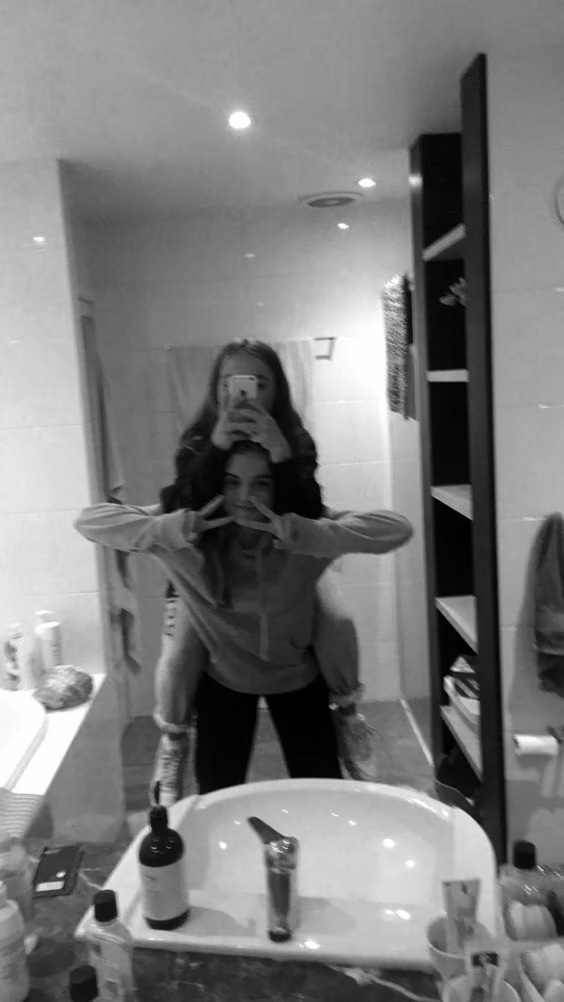 734602c6edbcde50ea97eecb5167fb6a.jpg