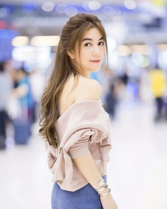7c6124bc89ab87e6996f8cb04a936415.avif