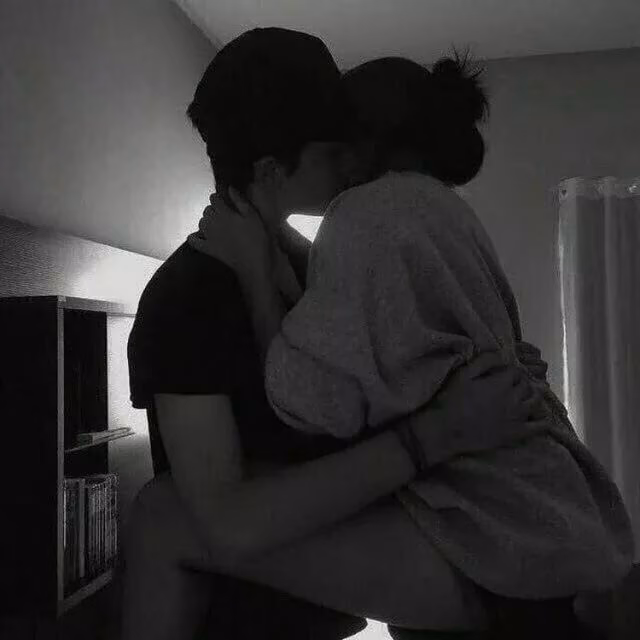 7c6b330583a33a39ba6593033704fb8a.jpg