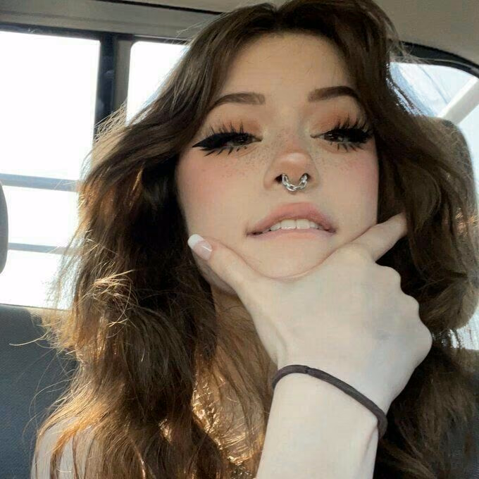 f7b42615cacefb1fa6bf20f4d10cf5b7.jpg