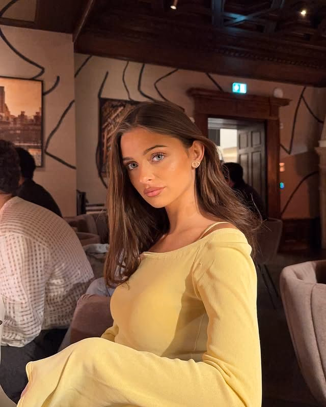 811f7c2b82bc050ae4e5b6de82de48ac.jpg