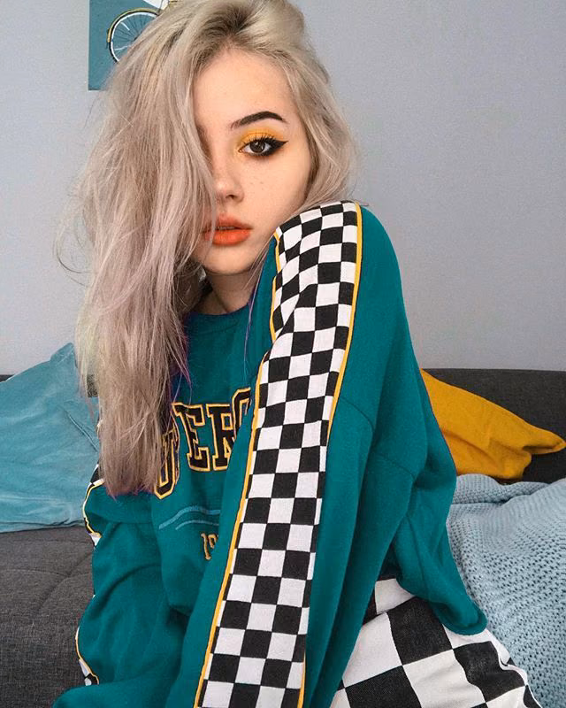 821d9fa62f1bf551d9c16c184e782fc1.jpg