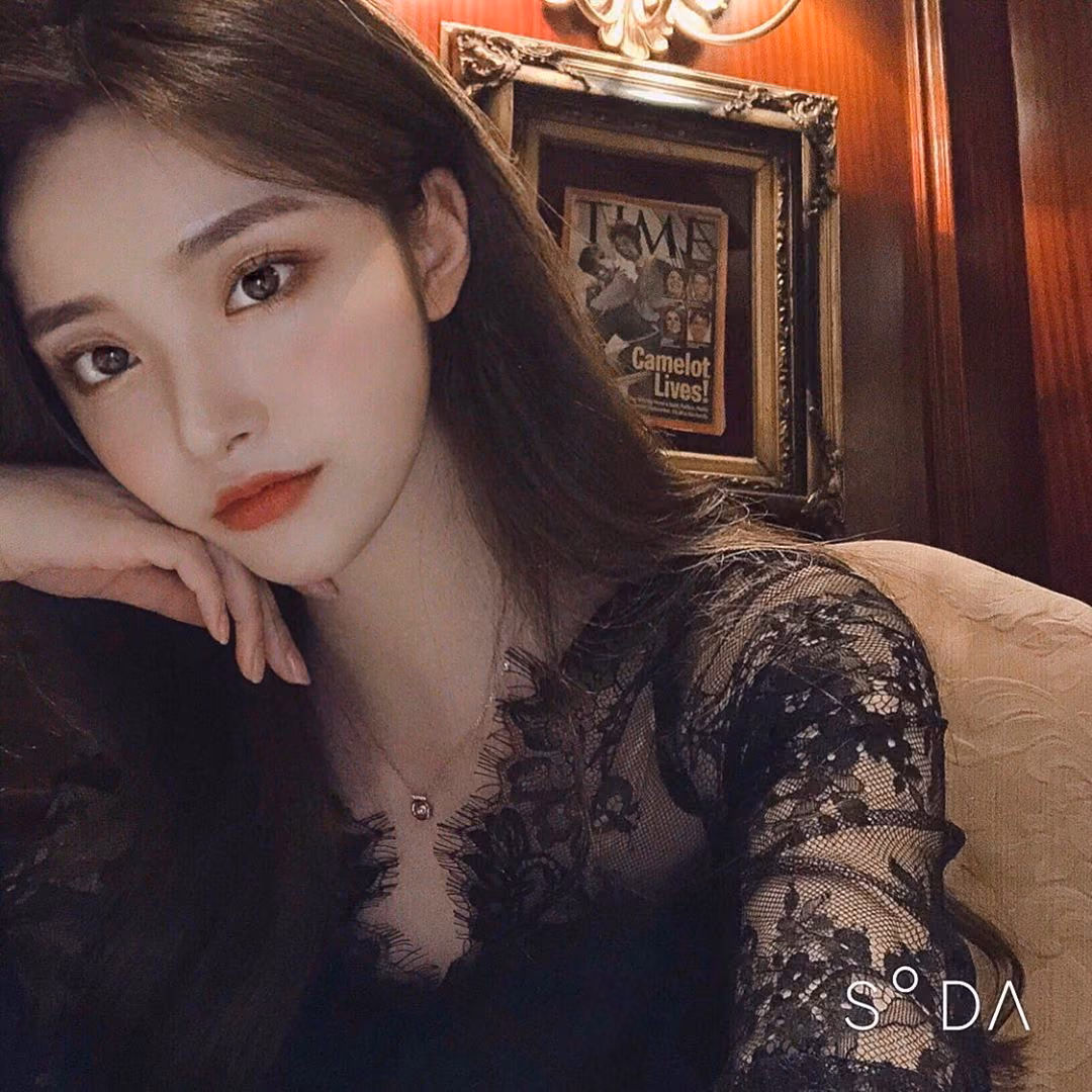 831cb63ff72bd3fe384722fb916a972e.jpg