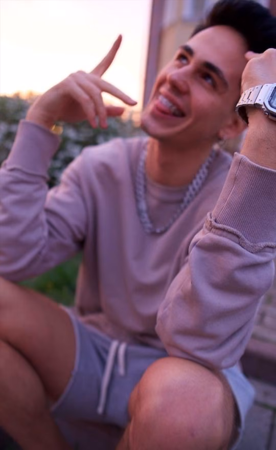 83c1056d131b18b1b100166f9ddfa1b6.jpg