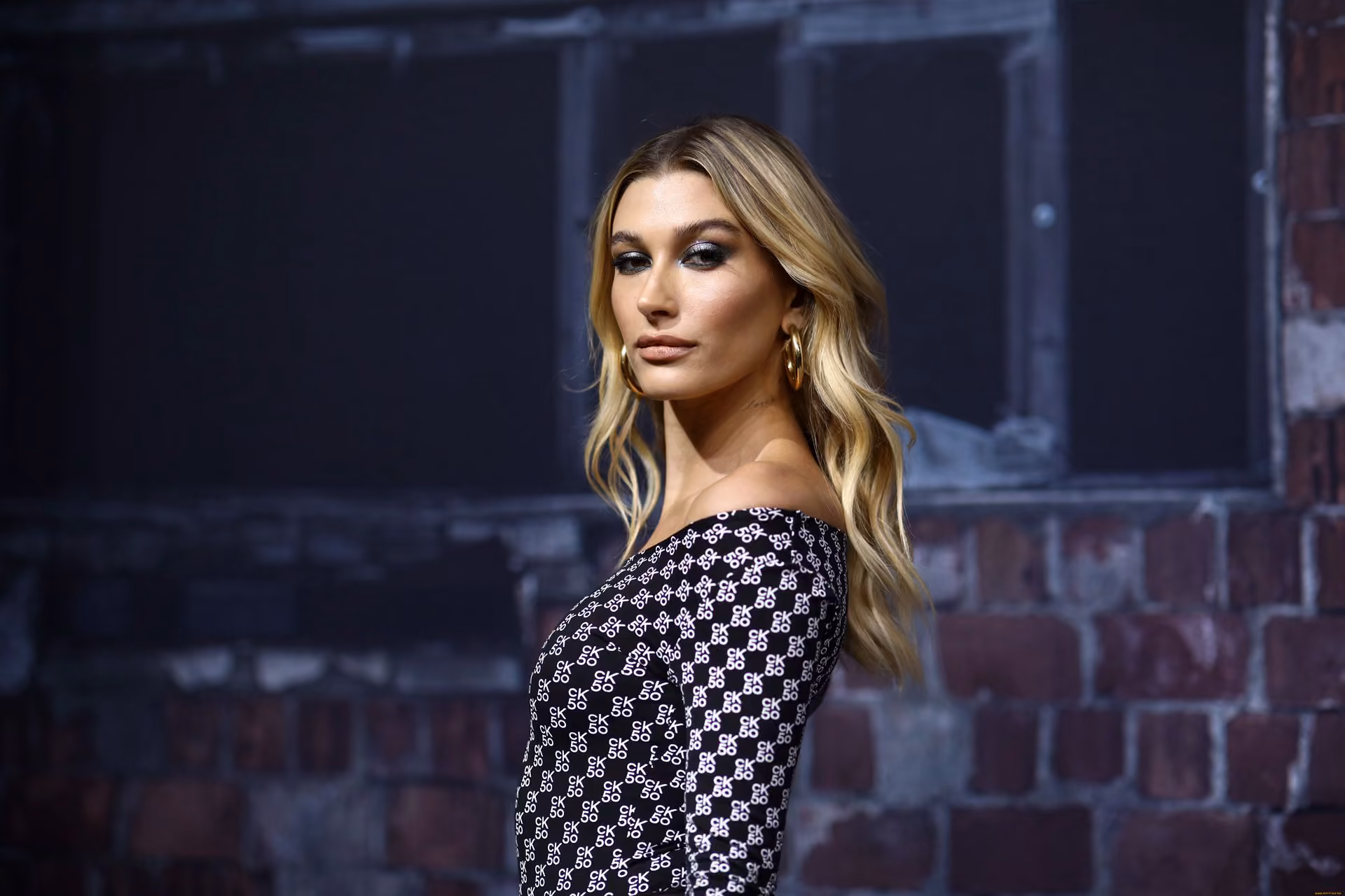 843ff257ec81df8e96e9b8bf24c947d6.avif