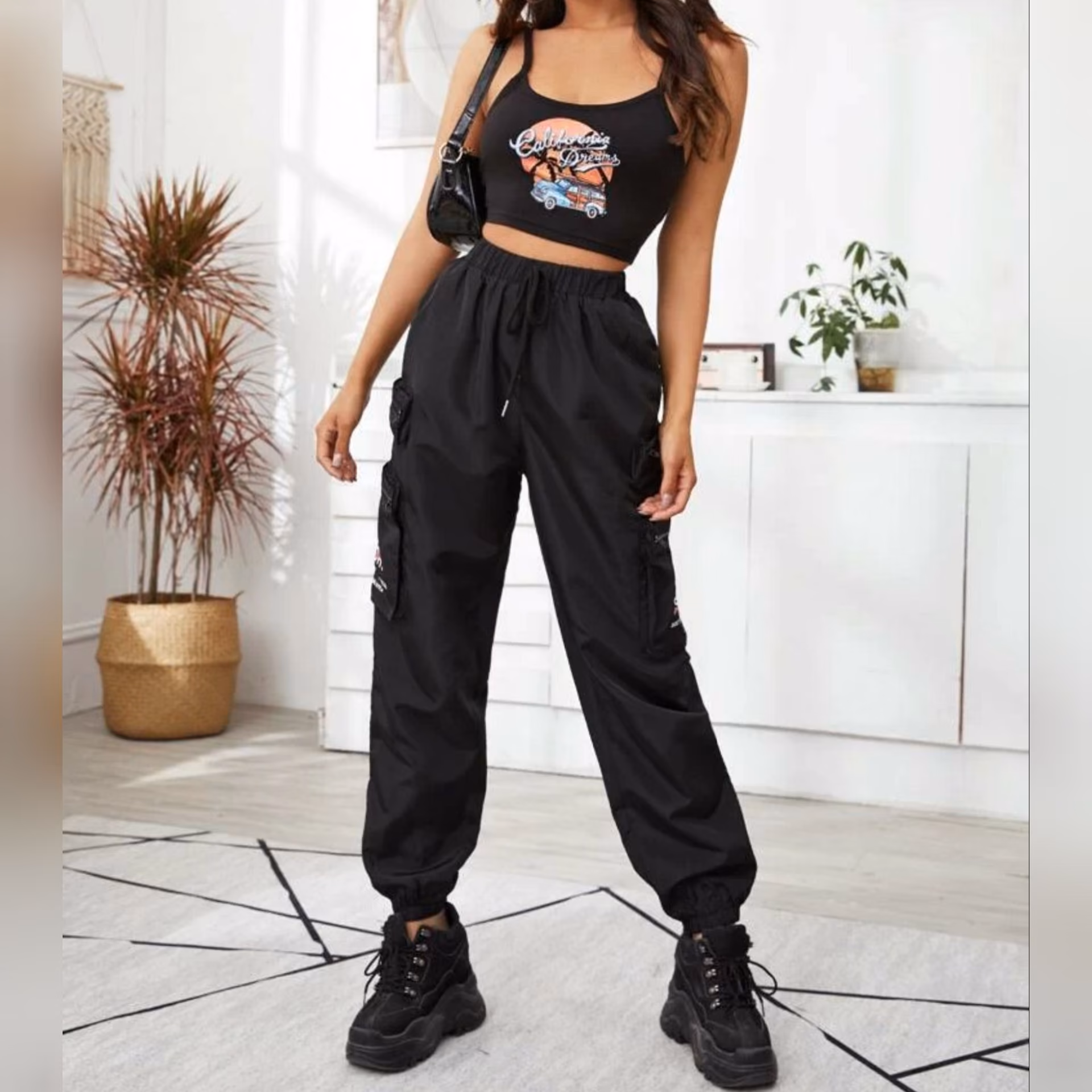 845909d5db84010d68bf267e73c2bb9d.jpg