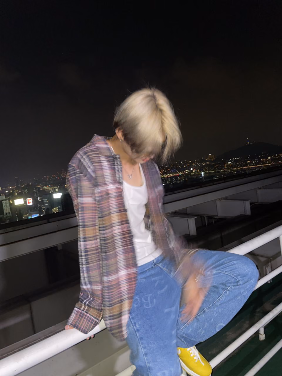 853dffbabd0b5b26390218538655983d.jpg