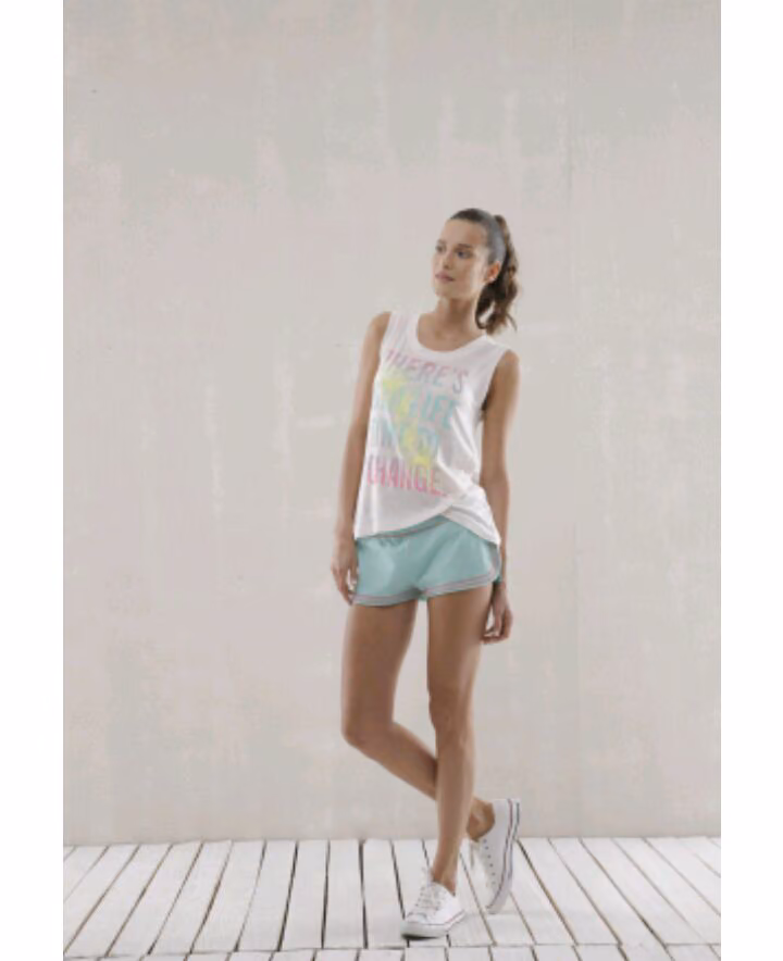 878fecbc06040a5ccabb4f7893a506c4.jpg
