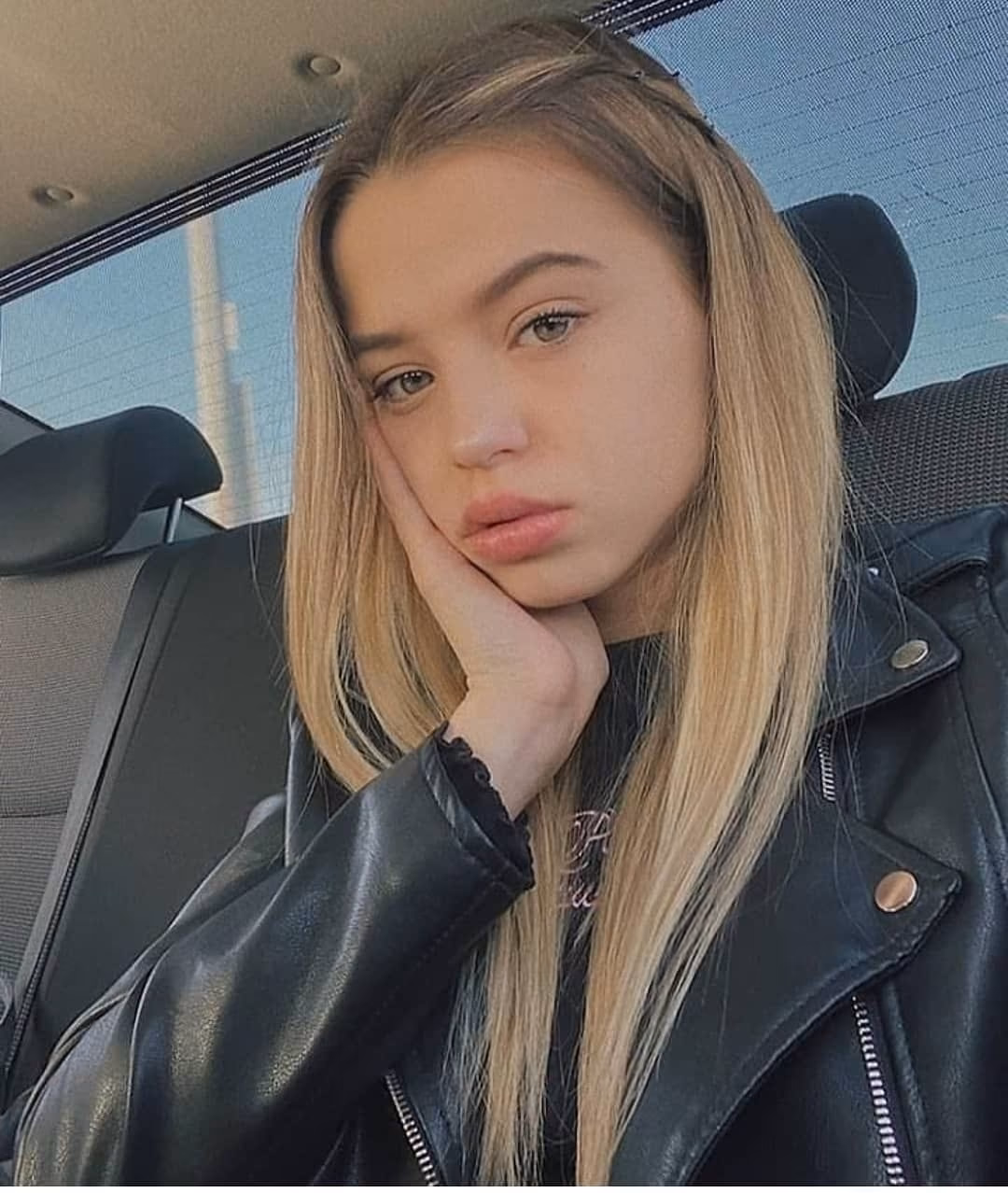 888278f2910c7d31d68624a6ddd66e11.jpg