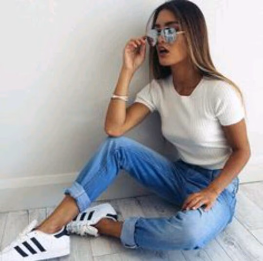 89491c1e6a94448e781c7638b3938a0f.avif